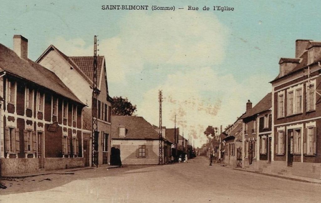 Cette image a un attribut alt vide ; le nom du fichier est saint-blimont-rue-eglise.jpg